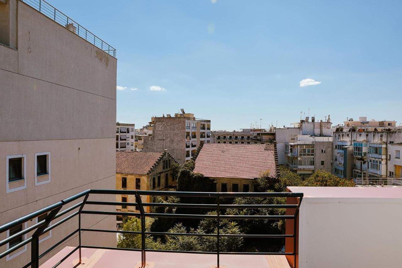 The First Key Luxury & Small Apartment In The Center Of Xanthi Exterior photo