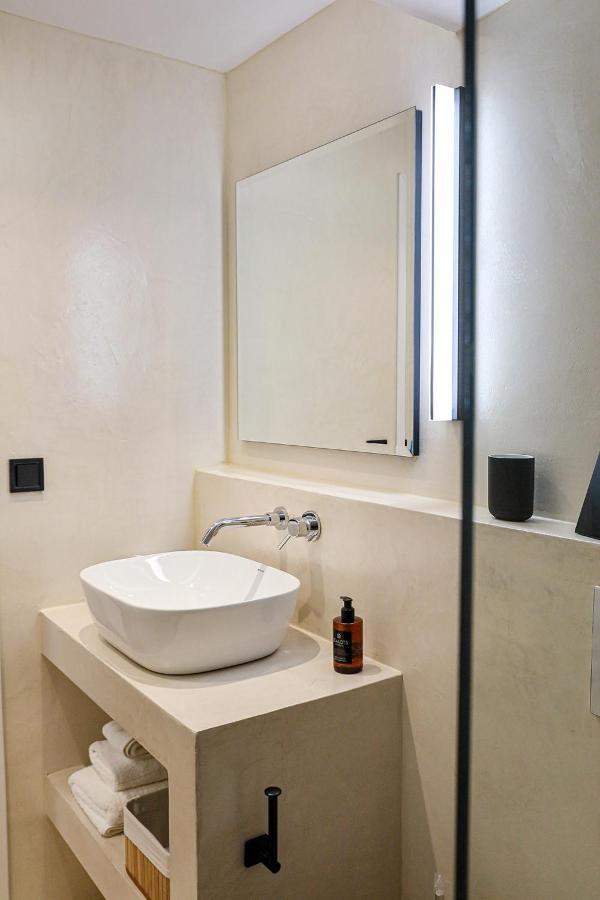 The First Key Luxury & Small Apartment In The Center Of Xanthi Exterior photo